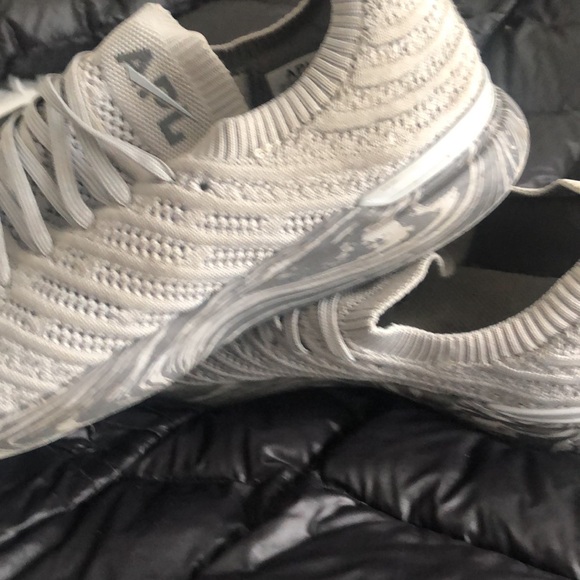 APL ladies grey sneakers size 10.5 - Picture 6 of 7